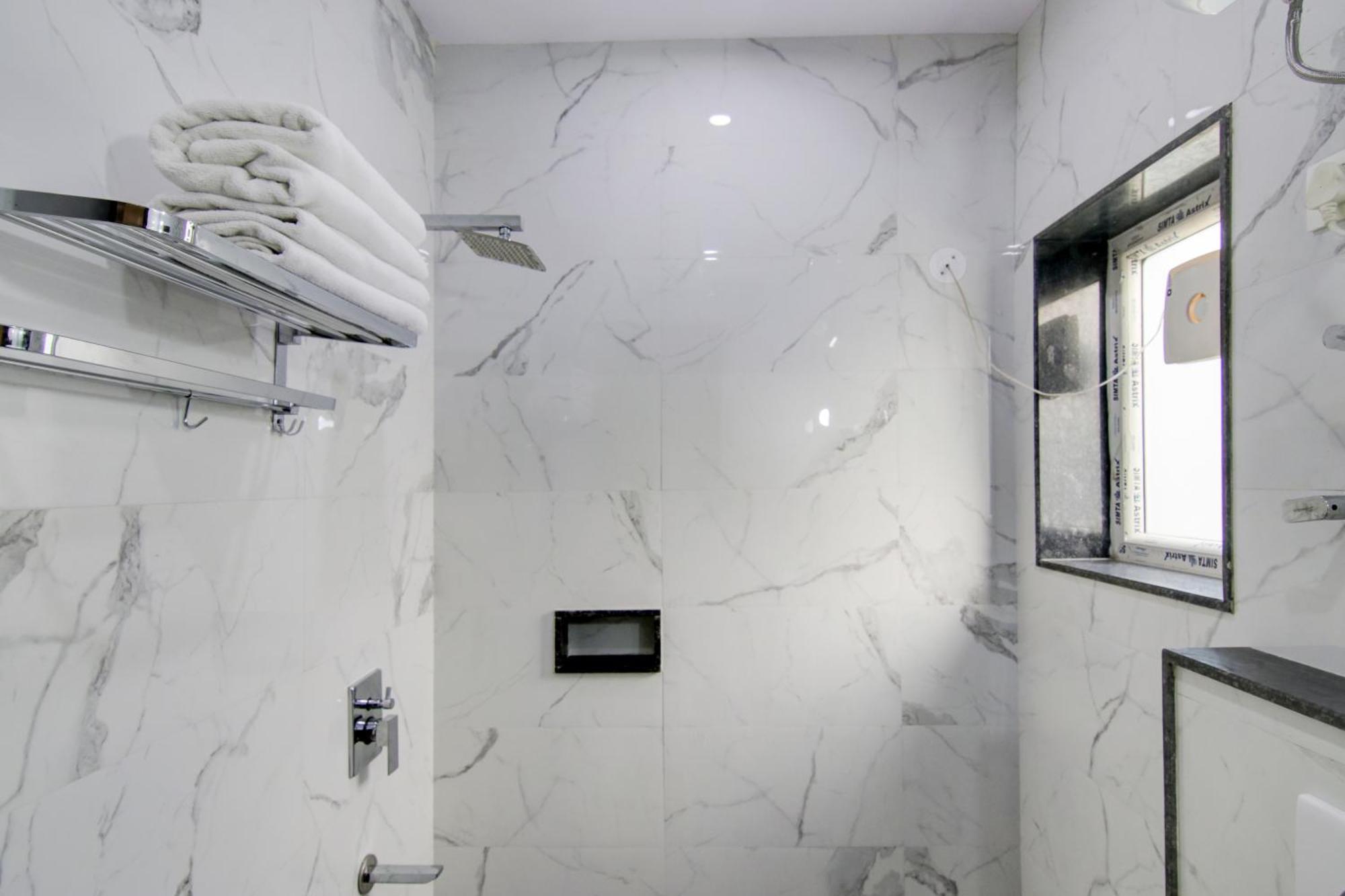 Hotel De Hocks Deluxe - New Delhi Railway Station מראה חיצוני תמונה